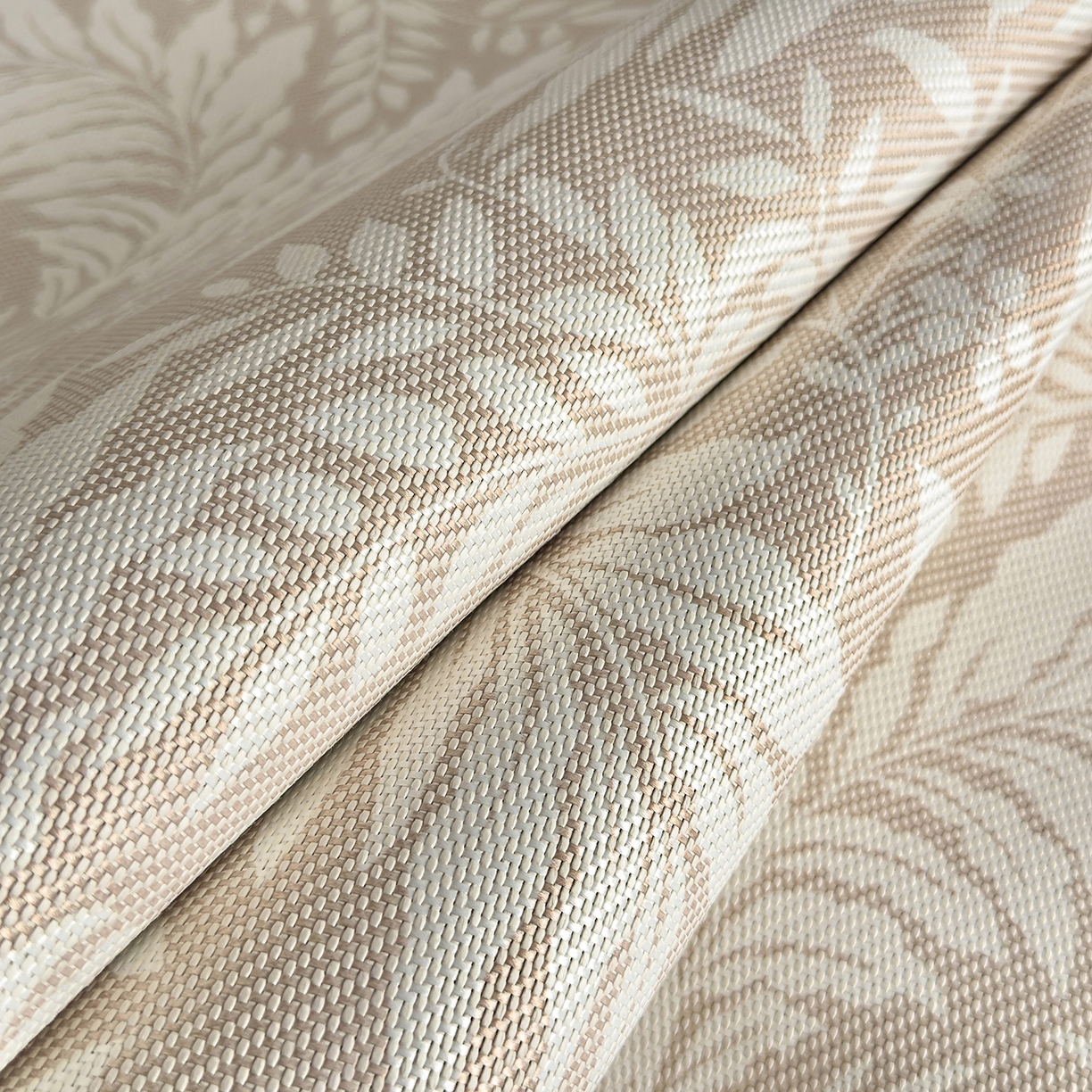 91家纺网 家纺一手货源 找家纺 圣比熊 2026新款高织密高品质印花冰藤凉席席子三件套 卡其叶纹-床席款