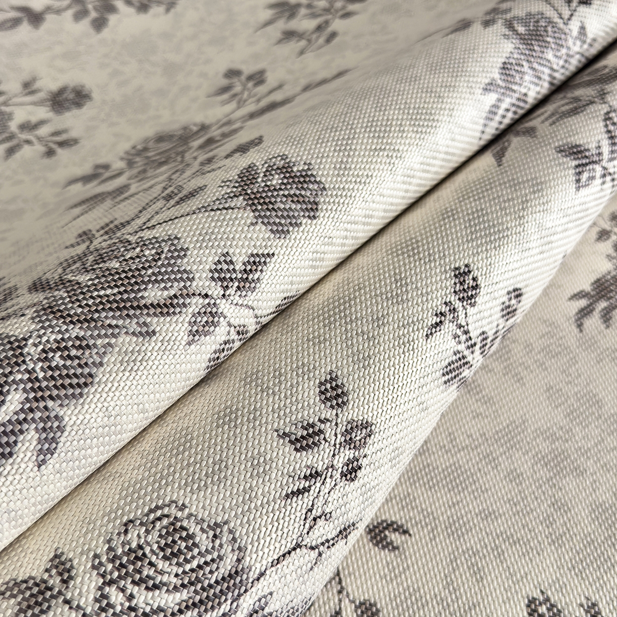 91家纺网 家纺一手货源 找家纺 圣比熊 2026新款高织密高品质印花冰藤凉席席子三件套 复古玫瑰-床席款