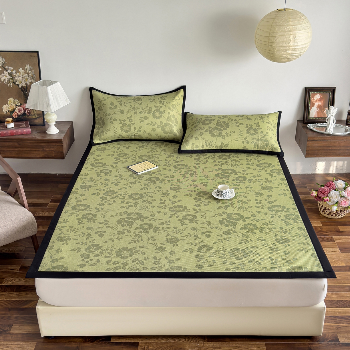 91家纺网 家纺一手货源 找家纺 圣比熊 2026新款高织密高品质印花冰藤凉席席子三件套 苔青花屿-床席款