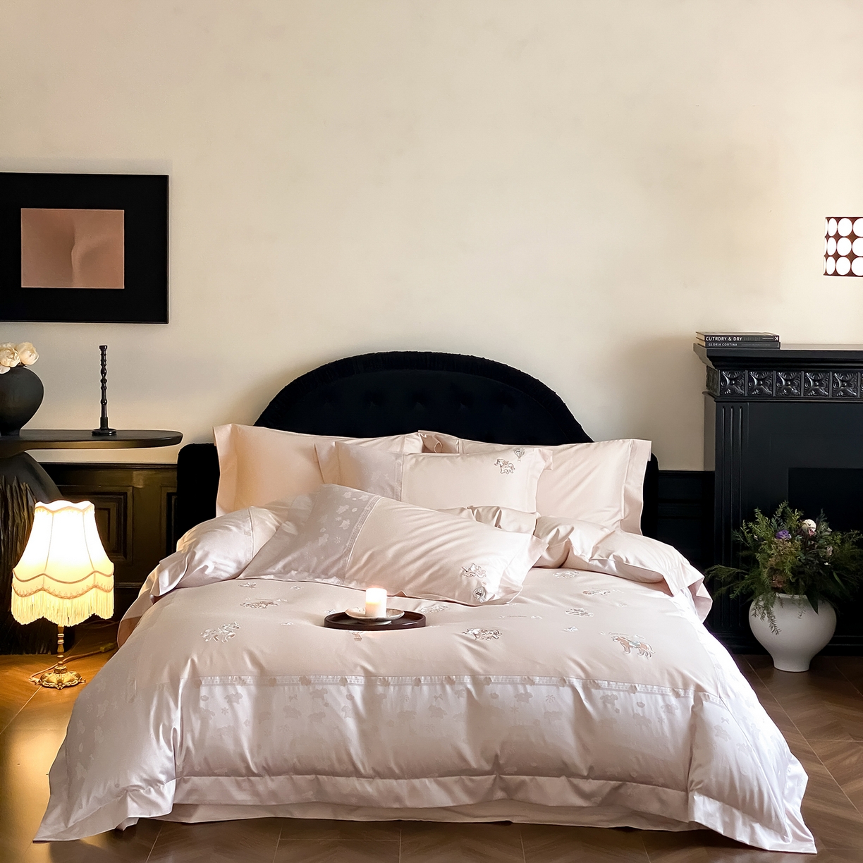 91家纺网 家纺一手货源 找家纺 （总）太古汇家居 2026新款高精密拼接+绣花四件套-“甜心小马”系列