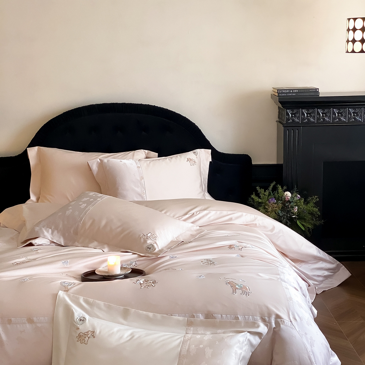 91家纺网 家纺一手货源 找家纺 （总）太古汇家居 2026新款高精密拼接+绣花四件套-“甜心小马”系列