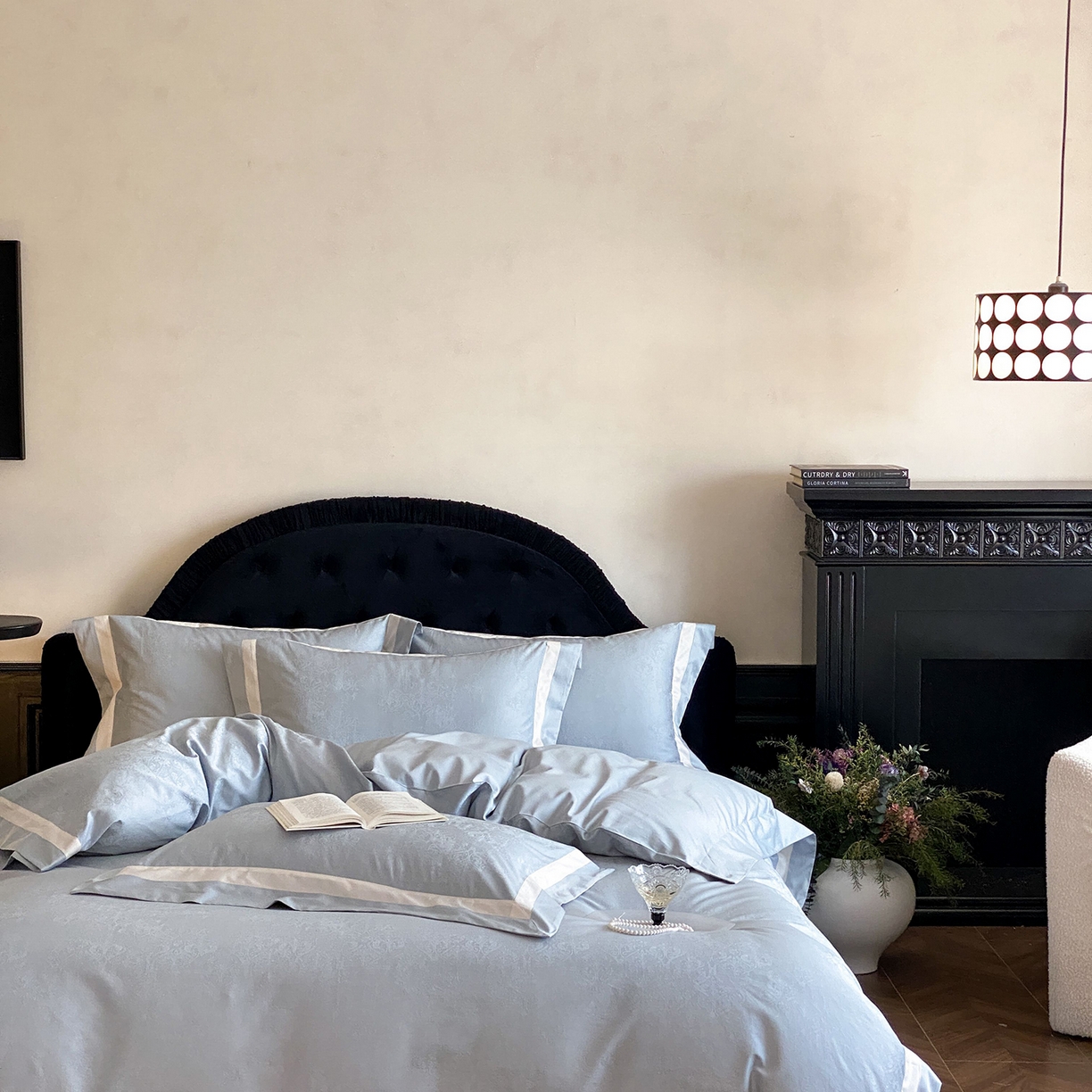 91家纺网 家纺一手货源 找家纺 太古汇家居 2026新款全棉提花“凡尔赛”系列四件套 凡尔赛-天空蓝