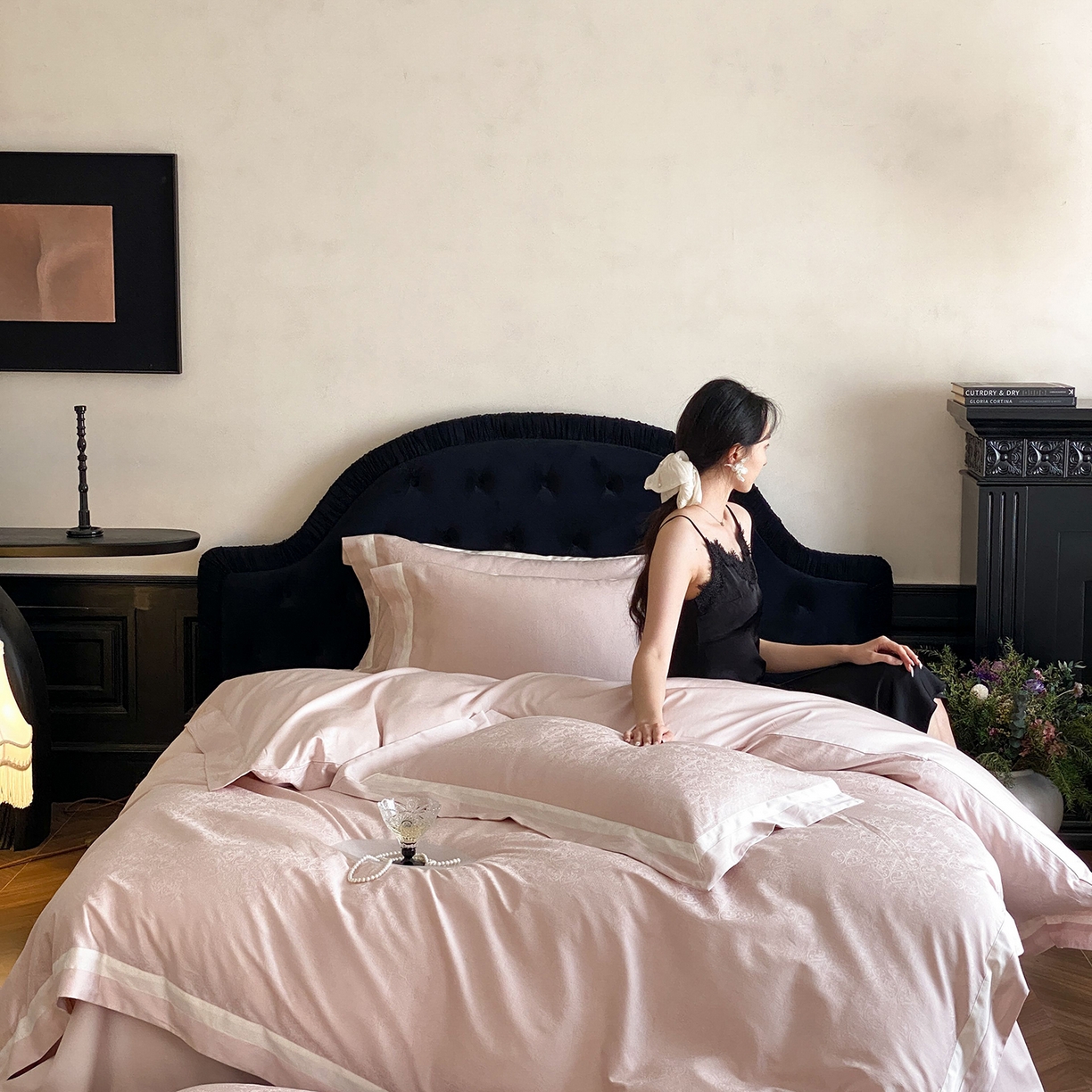 91家纺网 家纺一手货源 找家纺 太古汇家居 2026新款全棉提花“凡尔赛”系列四件套 凡尔赛-香草粉