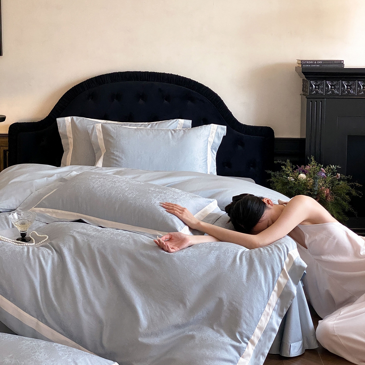 91家纺网 家纺一手货源 找家纺 太古汇家居 2026新款全棉提花“凡尔赛”系列四件套 凡尔赛-天空蓝