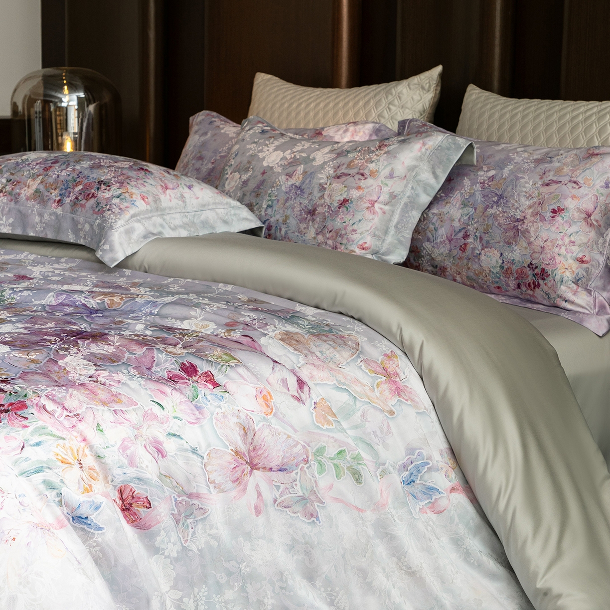 91家纺网 家纺一手货源 找家纺 （总）太古汇家居 2026新款桑真丝“花蝶绮梦”系列四件套