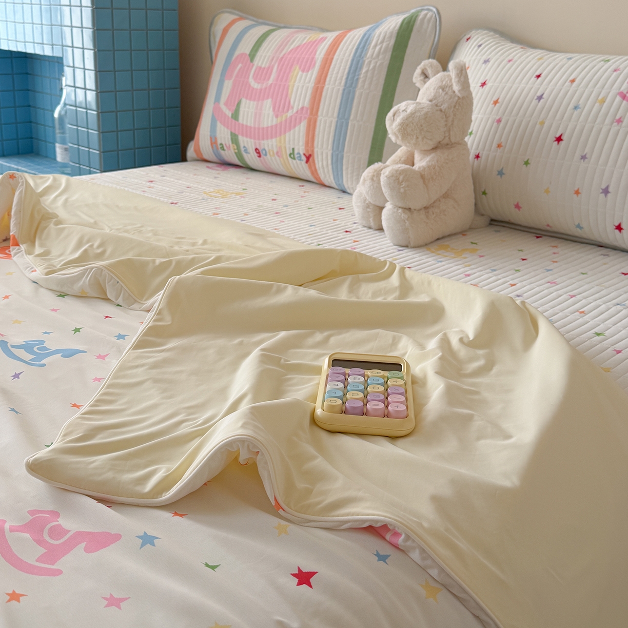 91家纺网 家纺一手货源 找家纺 桃子家居 2026新款A类小清新卡通数码印花混搭小冰皮夏被夏凉被空调被席子凉席四件套 小冰皮-星梦小马