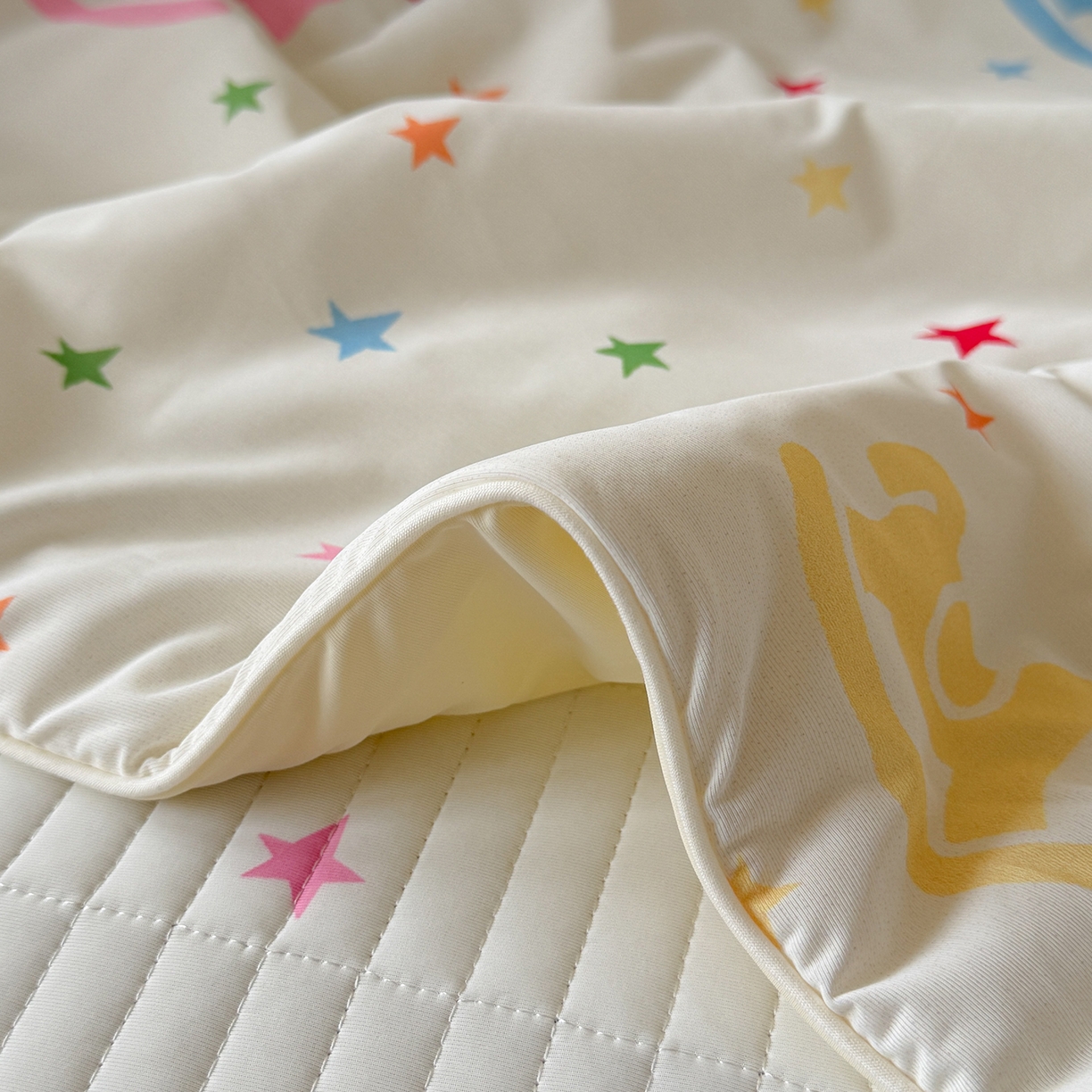 91家纺网 家纺一手货源 找家纺 桃子家居 2026新款A类小清新卡通数码印花混搭小冰皮夏被夏凉被空调被席子凉席四件套 小冰皮-星梦小马