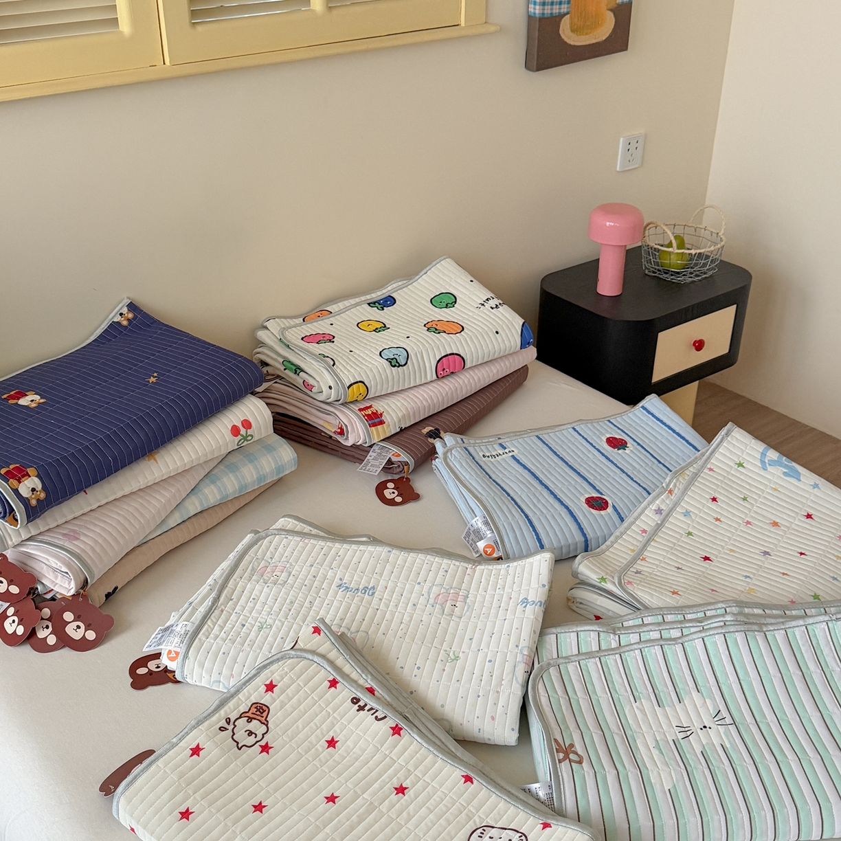 91家纺网 家纺一手货源 找家纺 （总）桃子家居 2026新款A类小清新卡通数码印花混搭小冰皮夏被夏凉被空调被席子凉席四件套