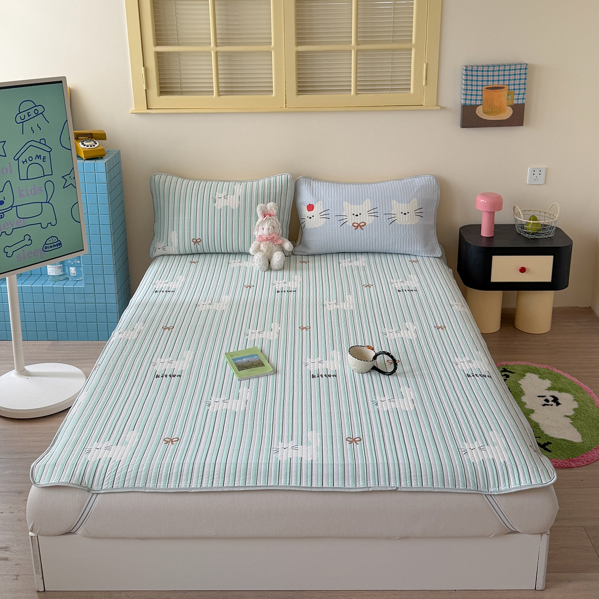 91家纺网 家纺一手货源 找家纺 桃子家居 2026新款A类小清新卡通数码印花混搭小冰皮夏被夏凉被空调被席子凉席四件套 小冰皮-薄荷奶糖猫