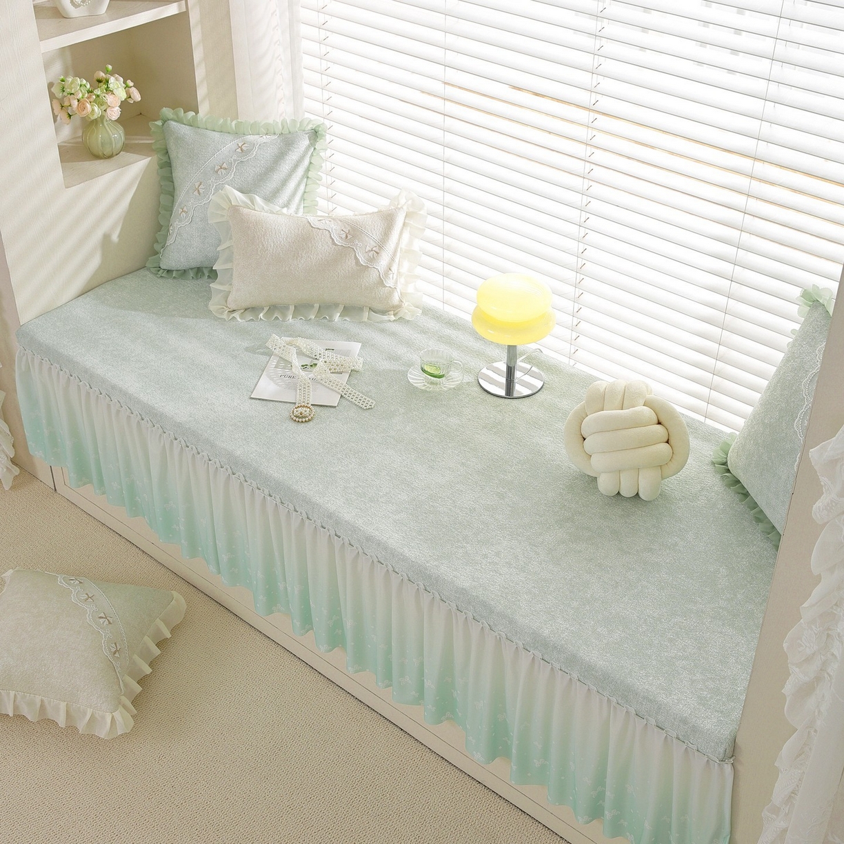 91家纺网 家纺一手货源 找家纺 共鸣沙发垫 2026新款冰豆豆素雅5厘米海绵飘窗垫系列 素雅绿色