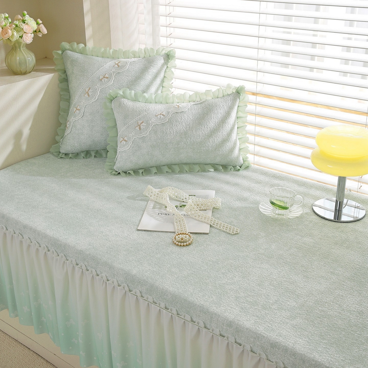 91家纺网 家纺一手货源 找家纺 共鸣沙发垫 2026新款冰豆豆素雅5厘米海绵飘窗垫系列 素雅绿色