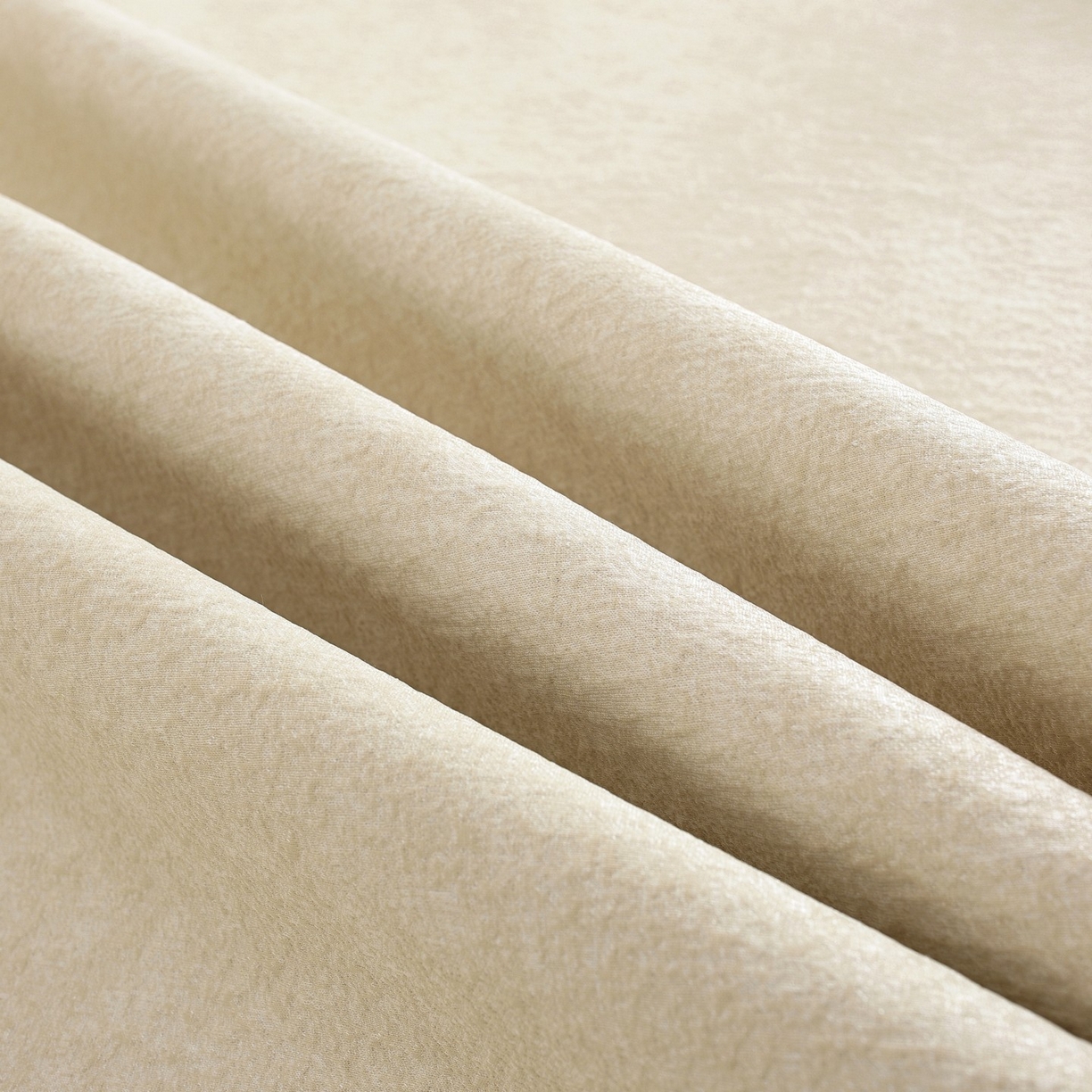 91家纺网 家纺一手货源 找家纺 共鸣沙发垫 2026新款冰豆豆素雅床裙系列 素雅米黄