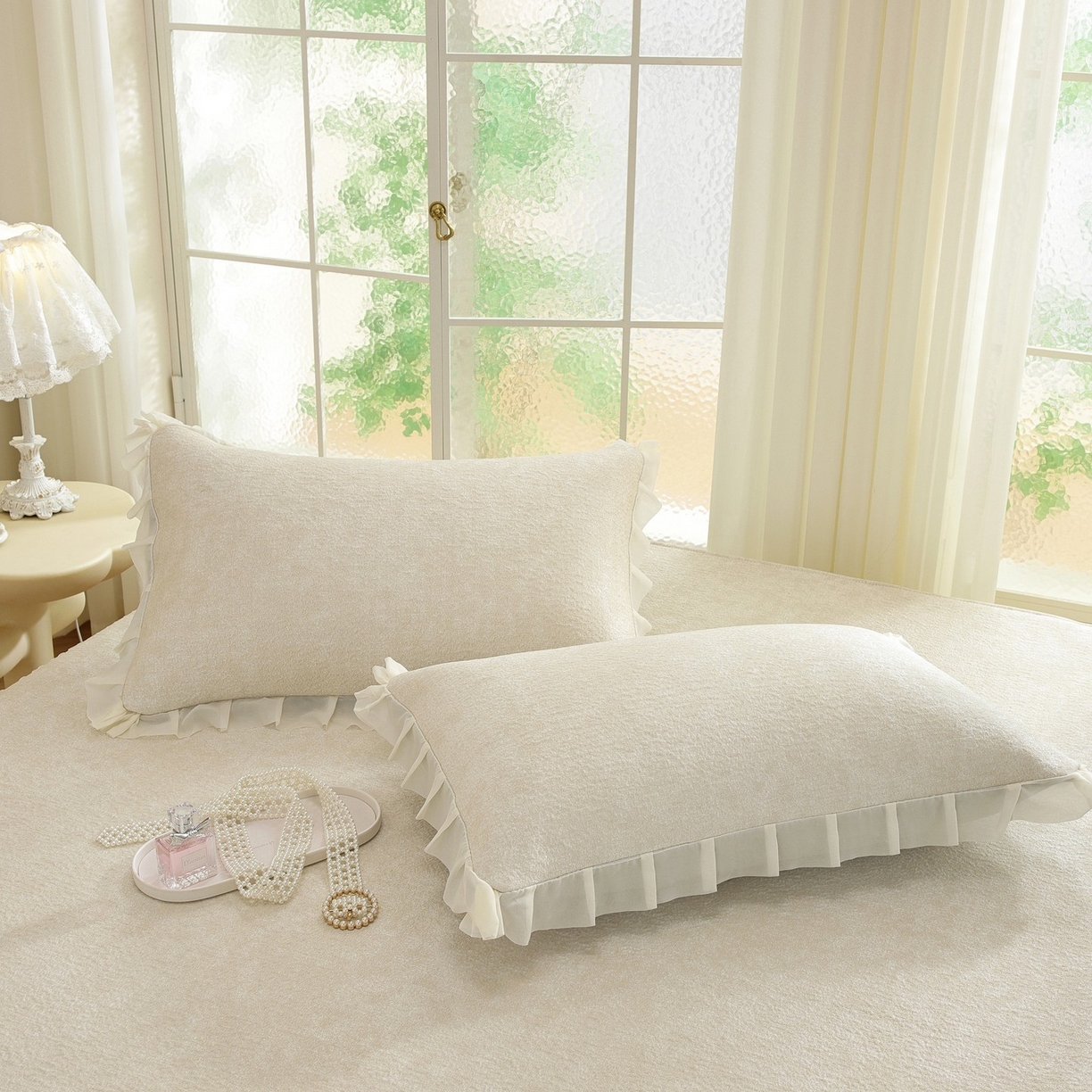 91家纺网 家纺一手货源 找家纺 共鸣沙发垫 2026新款冰豆豆素雅床裙系列 素雅米黄