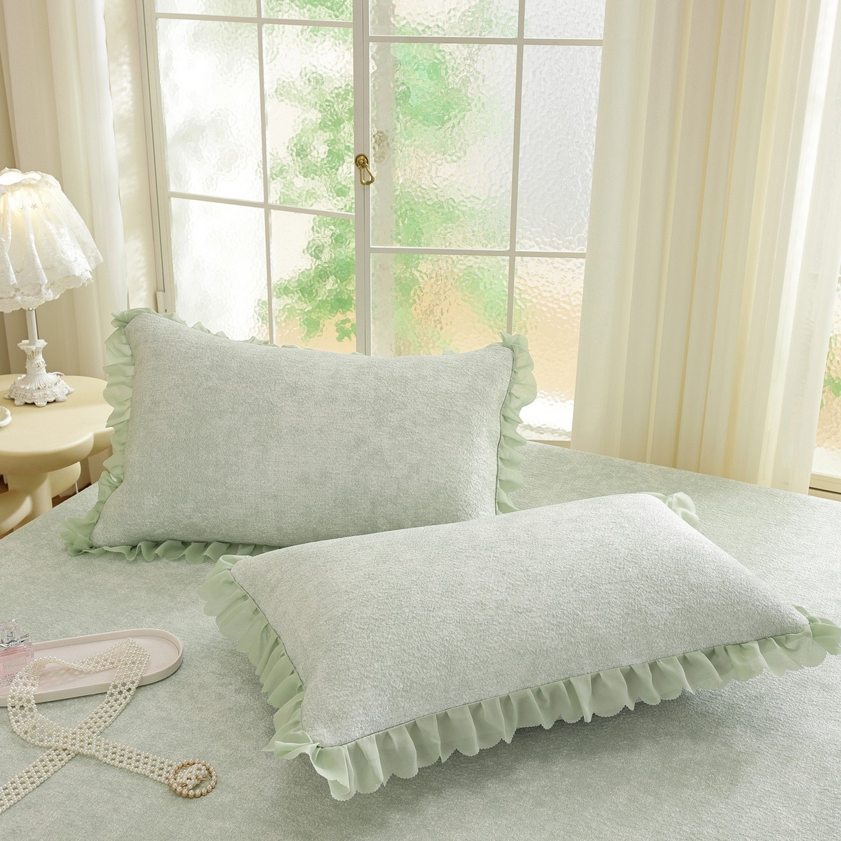 91家纺网 家纺一手货源 找家纺 共鸣沙发垫 2026新款冰豆豆素雅床裙系列 素雅绿色