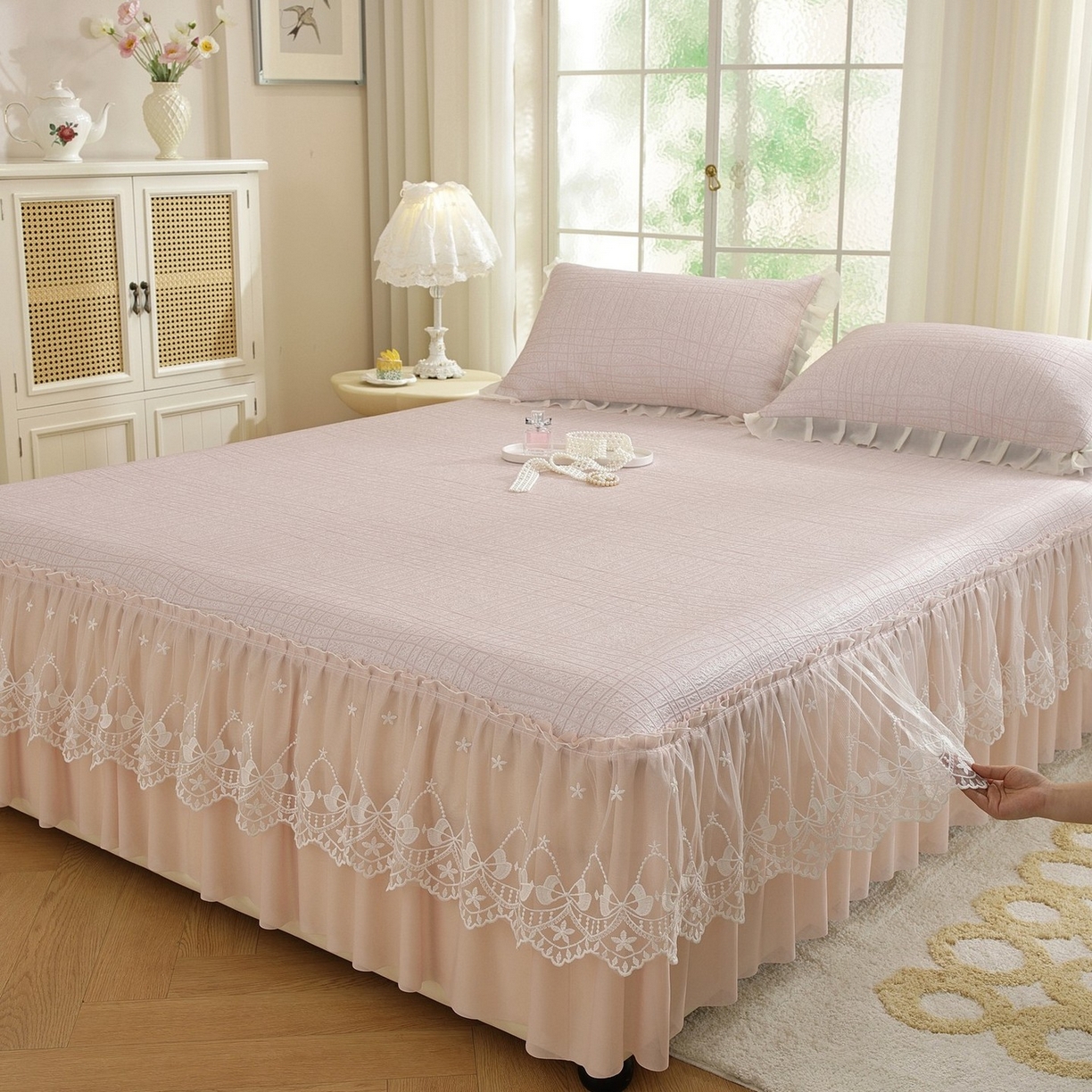 91家纺网 家纺一手货源 找家纺 （总）共鸣沙发垫 2026新款冰豆豆条纹床裙系列