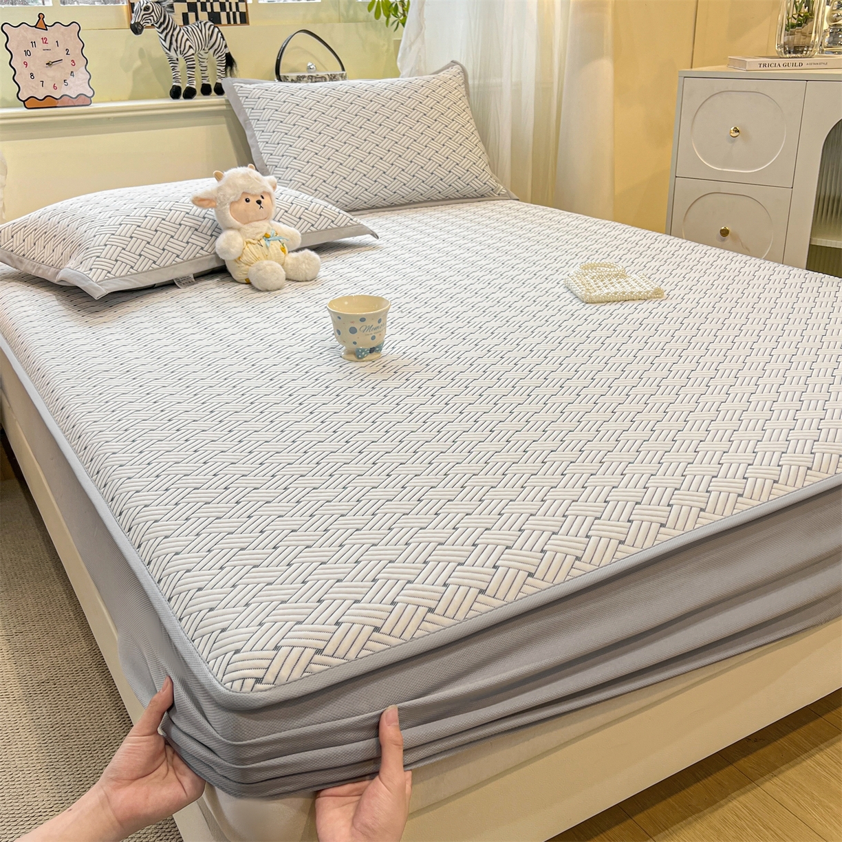 91家纺网 家纺一手货源 找家纺 （总）源舍家纺 2026新款外贸爆款饼干花韩国豆豆A类凉席可机洗床席床笠款（风格二）