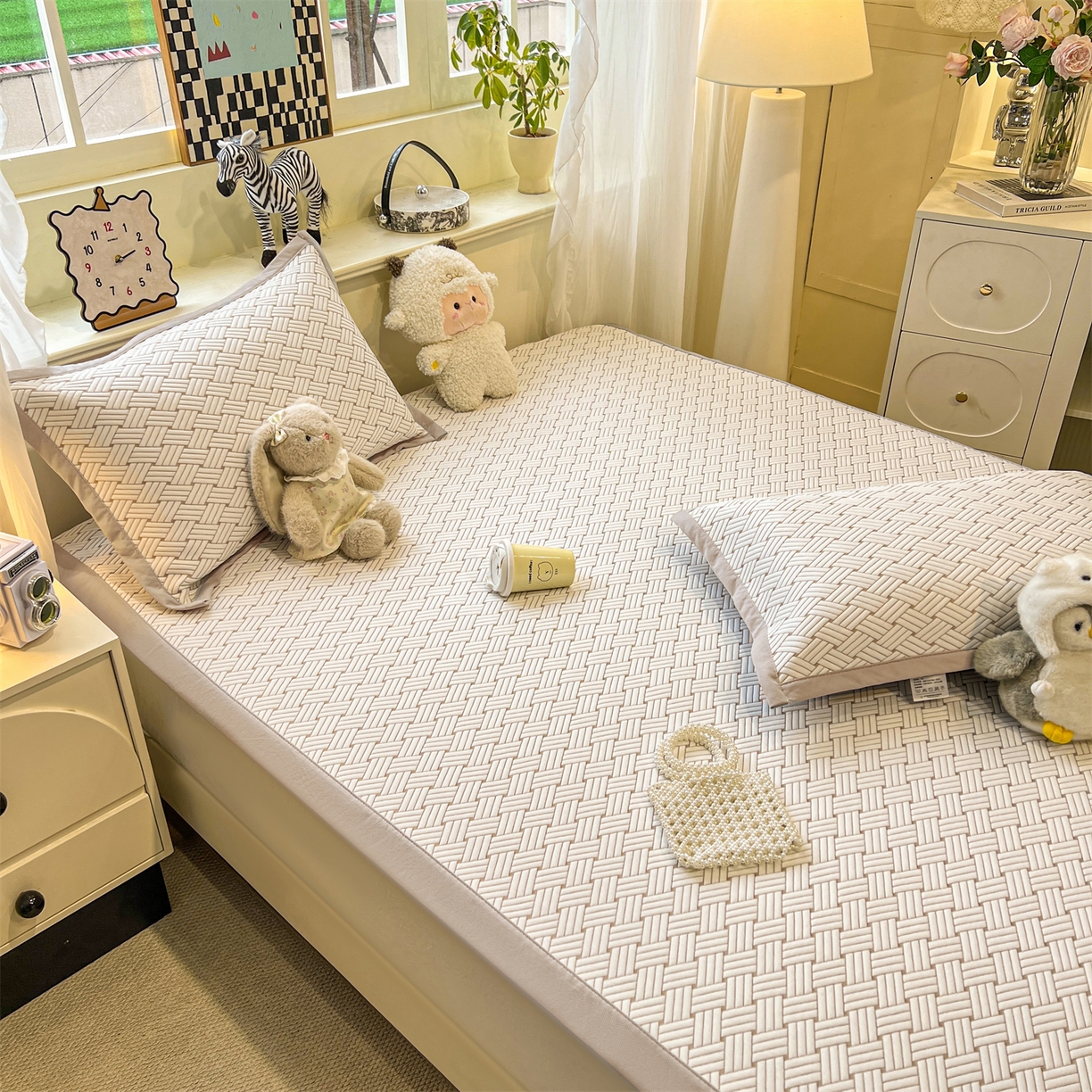 91家纺网 家纺一手货源 找家纺 （总）源舍家纺 2026新款外贸爆款饼干花韩国豆豆A类凉席可机洗床席床笠款（风格二）