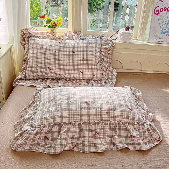 91家纺网 家纺一手货源 找家纺 一比一家纺 2026春夏新款法式大花边木棉皱皱纱夏被夏凉被空调被四件套 夏日樱桃