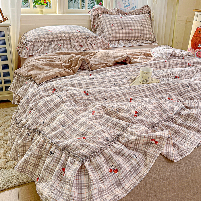 91家纺网 家纺一手货源 找家纺 一比一家纺 2026春夏新款法式大花边木棉皱皱纱夏被夏凉被空调被四件套 夏日樱桃