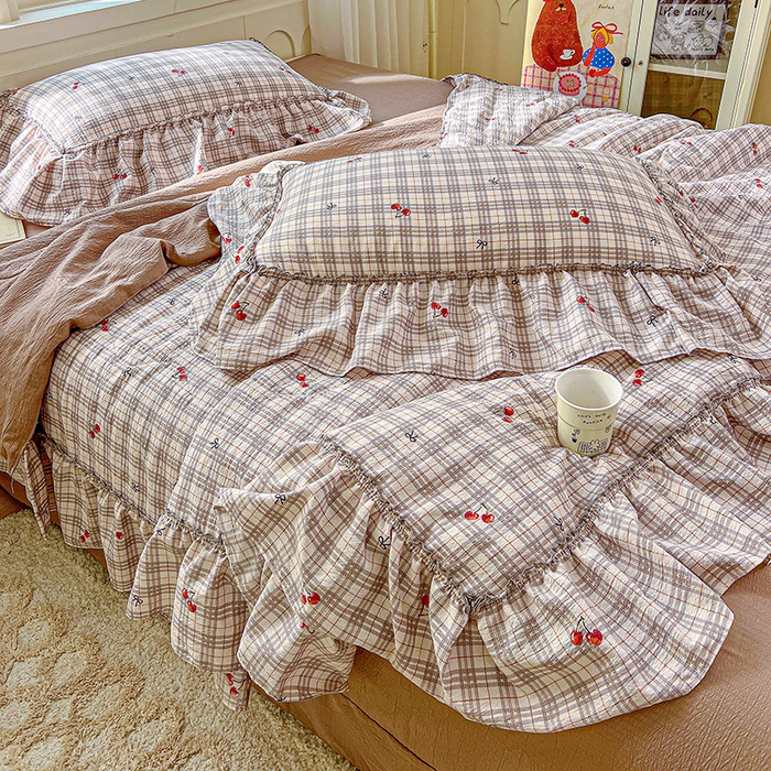 91家纺网 家纺一手货源 找家纺 一比一家纺 2026春夏新款法式大花边木棉皱皱纱夏被夏凉被空调被四件套 夏日樱桃