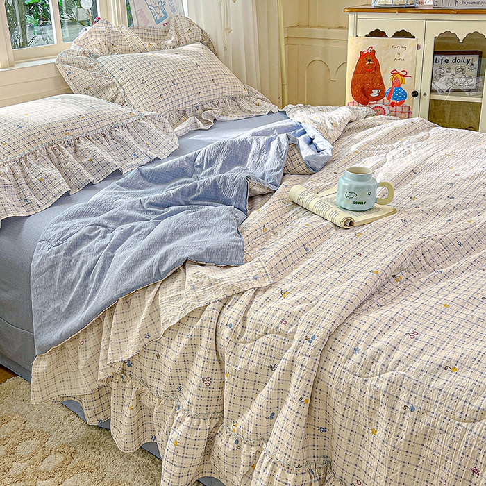 91家纺网 家纺一手货源 找家纺 一比一家纺 2026春夏新款法式大花边木棉皱皱纱夏被夏凉被空调被四件套 遇见