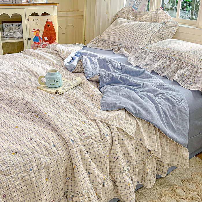 91家纺网 家纺一手货源 找家纺 一比一家纺 2026春夏新款法式大花边木棉皱皱纱夏被夏凉被空调被四件套 遇见