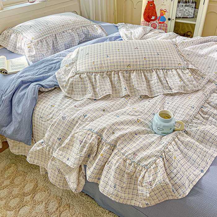 91家纺网 家纺一手货源 找家纺 一比一家纺 2026春夏新款法式大花边木棉皱皱纱夏被夏凉被空调被四件套 遇见