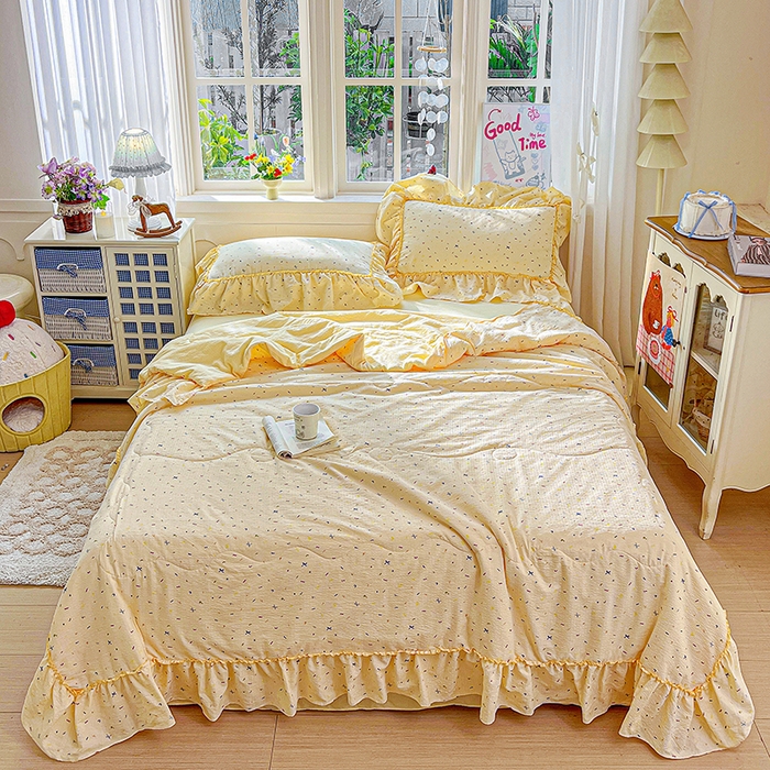 91家纺网 家纺一手货源 找家纺 一比一家纺 2026春夏新款法式大花边木棉皱皱纱夏被夏凉被空调被四件套 芝士奶盖