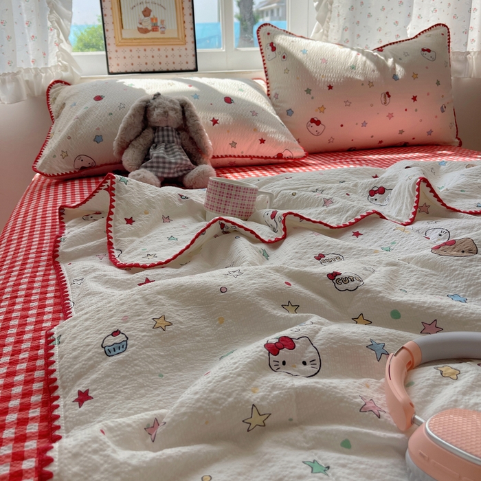 91家纺网 家纺一手货源 找家纺 禾沐 2026新款三角针泡芙纱夏被四件套-实拍图 星芒凯蒂