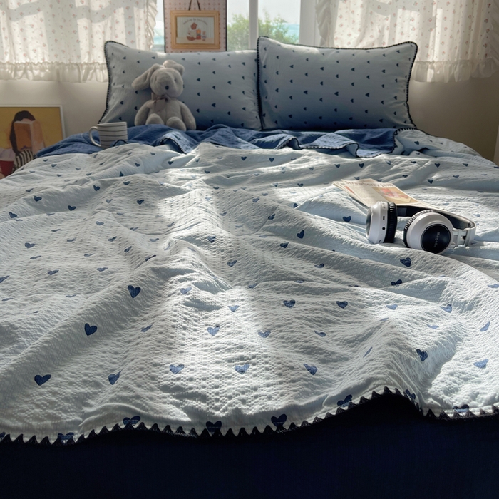 91家纺网 家纺一手货源 找家纺 禾沐 2026新款三角针泡芙纱夏被四件套-实拍图 兰爱心