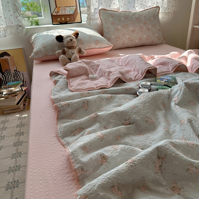 91家纺网 家纺一手货源 找家纺 禾沐 2026新款三角针泡芙纱夏被四件套-实拍图 柔诗意