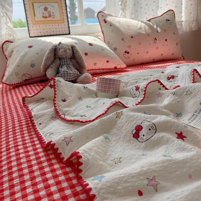 91家纺网 家纺一手货源 找家纺 梵希雅 2026新款三角针泡芙纱夏被四件套-实拍图 星芒凯蒂