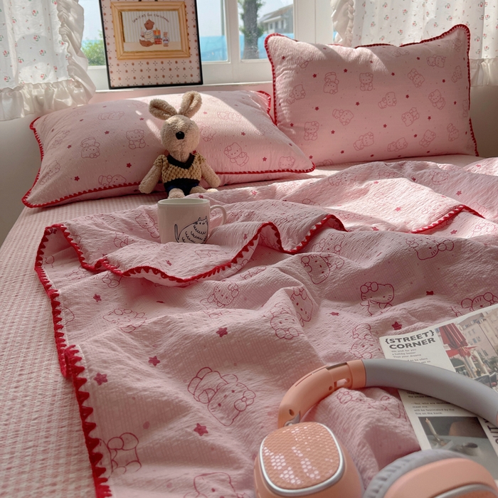 91家纺网 家纺一手货源 找家纺 梵希雅 2026新款三角针泡芙纱夏被四件套-实拍图 小猫粉