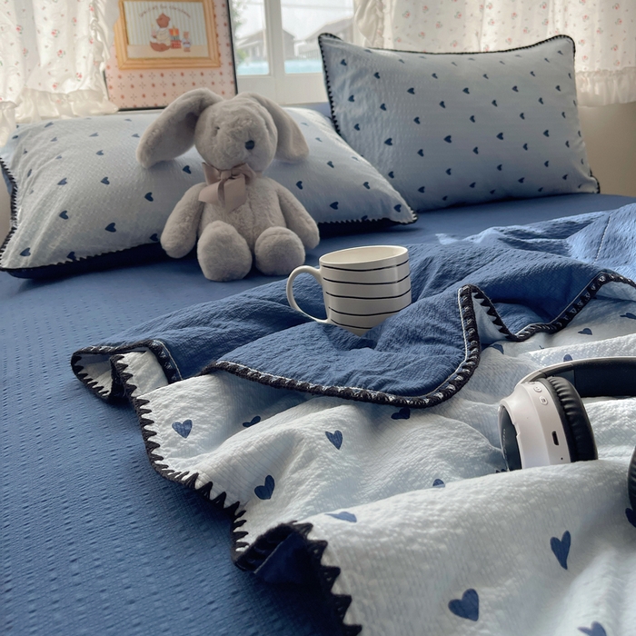 91家纺网 家纺一手货源 找家纺 梵希雅 2026新款三角针泡芙纱夏被四件套-实拍图 兰爱心