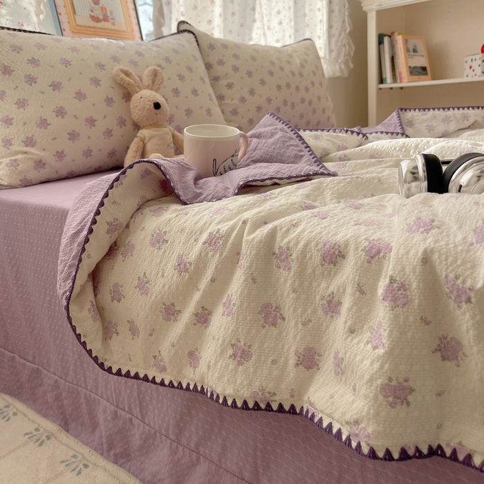 91家纺网 家纺一手货源 找家纺 梵希雅 2026新款三角针泡芙纱夏被四件套-实拍图 芊泥花束