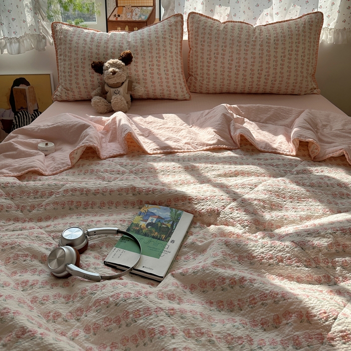 91家纺网 家纺一手货源 找家纺 梵希雅 2026新款三角针泡芙纱夏被四件套-实拍图 粉玫瑰