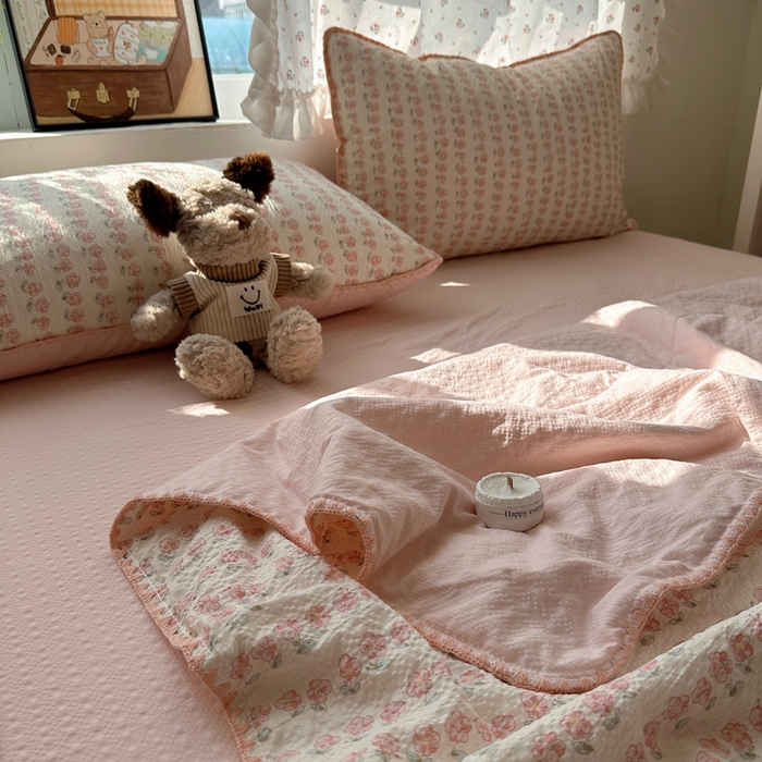 91家纺网 家纺一手货源 找家纺 梵希雅 2026新款三角针泡芙纱夏被四件套-实拍图 粉玫瑰