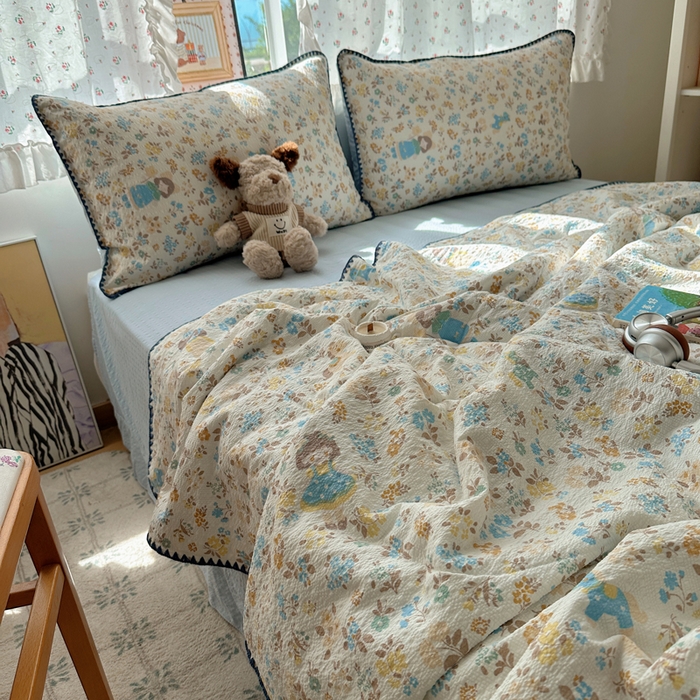 91家纺网 家纺一手货源 找家纺 梵希雅 2026新款三角针泡芙纱夏被四件套-实拍图 花镜人偶