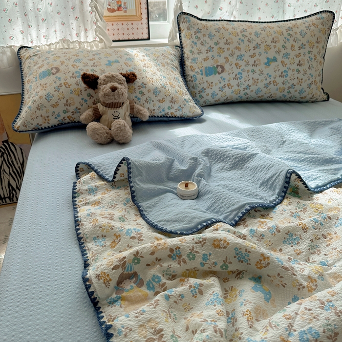 91家纺网 家纺一手货源 找家纺 梵希雅 2026新款三角针泡芙纱夏被四件套-实拍图 花镜人偶