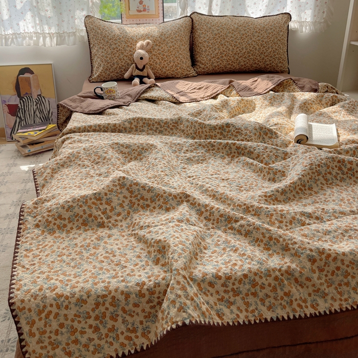 91家纺网 家纺一手货源 找家纺 梵希雅 2026新款三角针泡芙纱夏被四件套-实拍图 暖橘枝