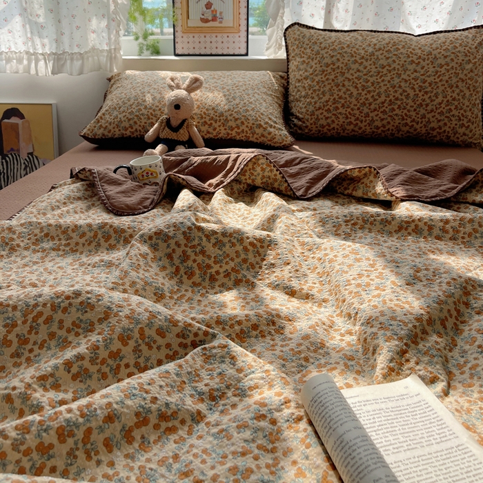 91家纺网 家纺一手货源 找家纺 梵希雅 2026新款三角针泡芙纱夏被四件套-实拍图 暖橘枝