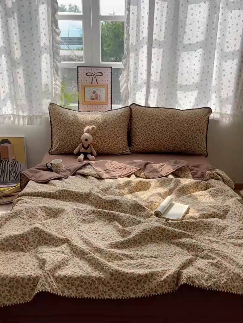 91家纺网 家纺一手货源 找家纺 梵希雅 2026新款三角针泡芙纱夏被四件套-实拍图 暖橘枝