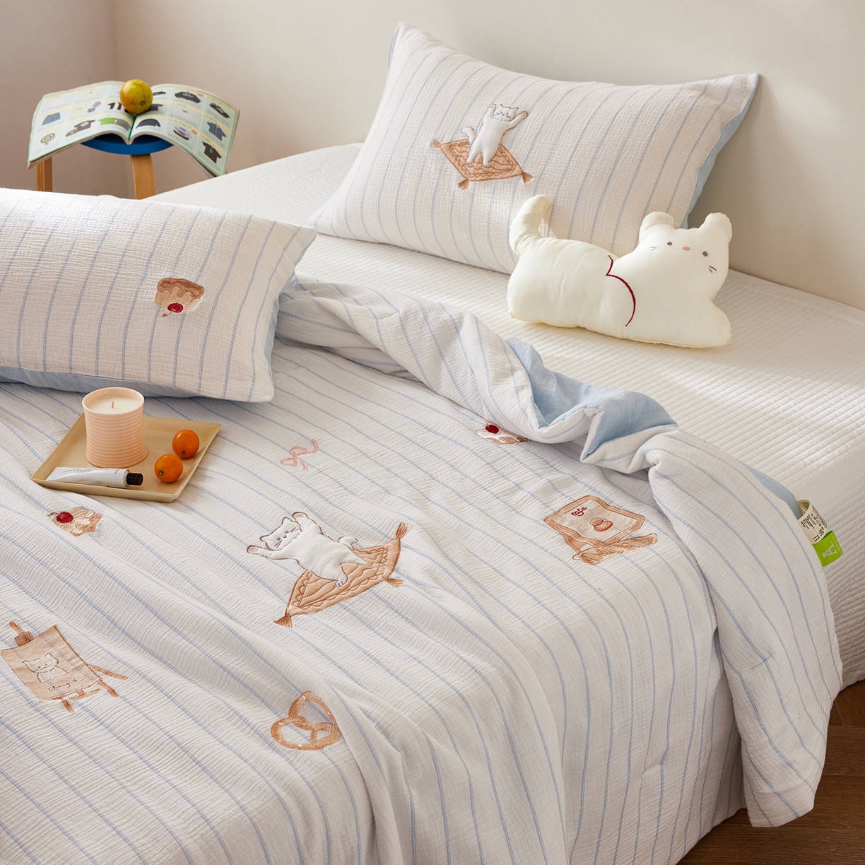 91家纺网 家纺一手货源 找家纺 沐珩家纺 2026新款40s双层皱皱纱绣花夏被泡芙纱系列 皱皱纱-奶盐可露丽