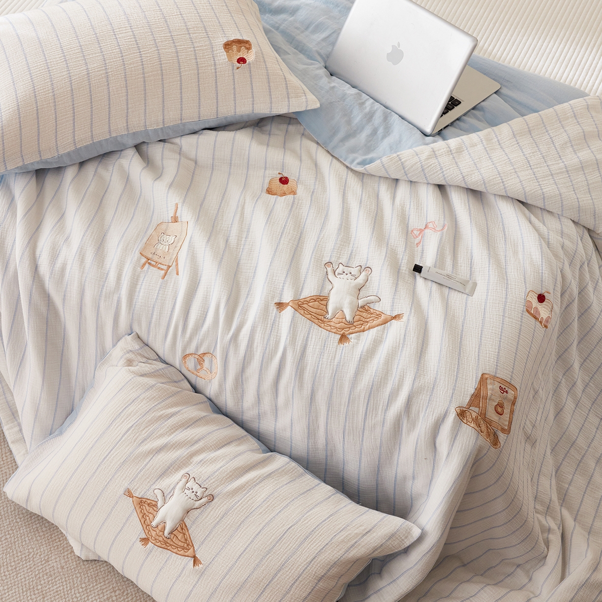 91家纺网 家纺一手货源 找家纺 沐珩家纺 2026新款40s双层皱皱纱绣花夏被泡芙纱系列 皱皱纱-奶盐可露丽