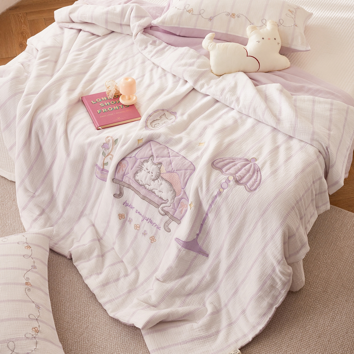 91家纺网 家纺一手货源 找家纺 沐珩家纺 2026新款40s双层皱皱纱绣花夏被泡芙纱系列 皱皱纱-紫雾奶芙