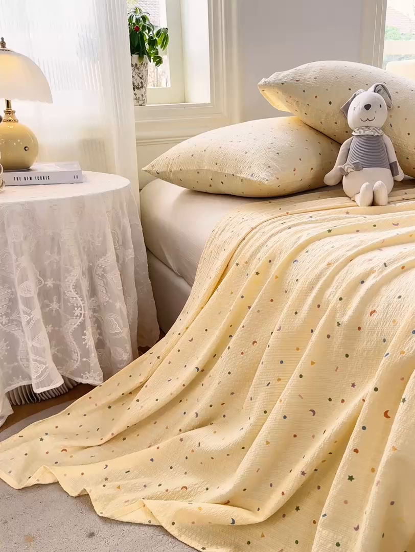 91家纺网 家纺一手货源 找家纺 梵朴 2026新款A类泡芙纱云感邹邹纱双层纱单床单 璀璨星空