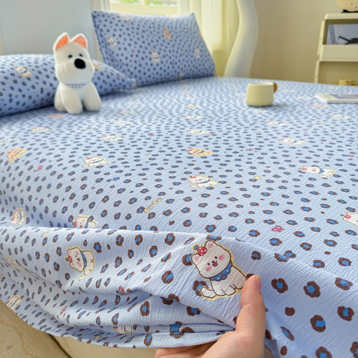 91家纺网 家纺一手货源 找家纺 梵朴 2026新款A类泡芙纱云感邹邹纱双层纱单床单 豹纹泡芙狗