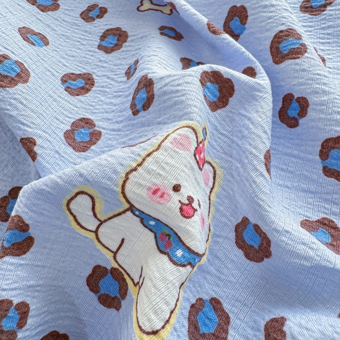 91家纺网 家纺一手货源 找家纺 梵朴 2026新款A类泡芙纱云感邹邹纱双层纱单床单 豹纹泡芙狗