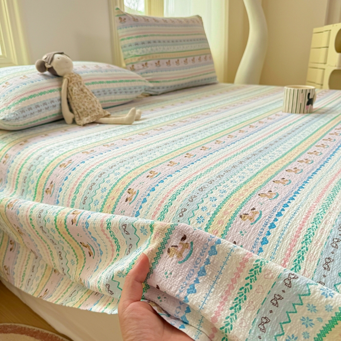 91家纺网 家纺一手货源 找家纺 梵朴 2026新款A类泡芙纱云感邹邹纱双层纱单床单 费尔岛木马