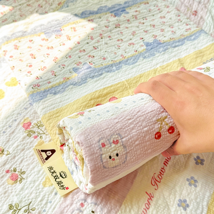 91家纺网 家纺一手货源 找家纺 梵朴 2026新款A类泡芙纱云感邹邹纱双层纱单床单 蝴蝶结小兔